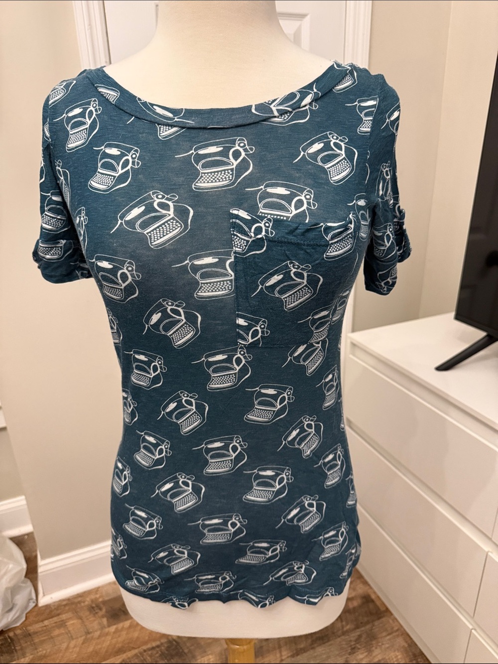 Women’s Teal Typewriter Print Short Sleeve Tee